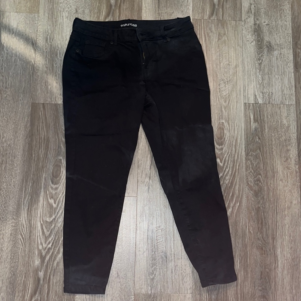 Maurices black skinny jeans
